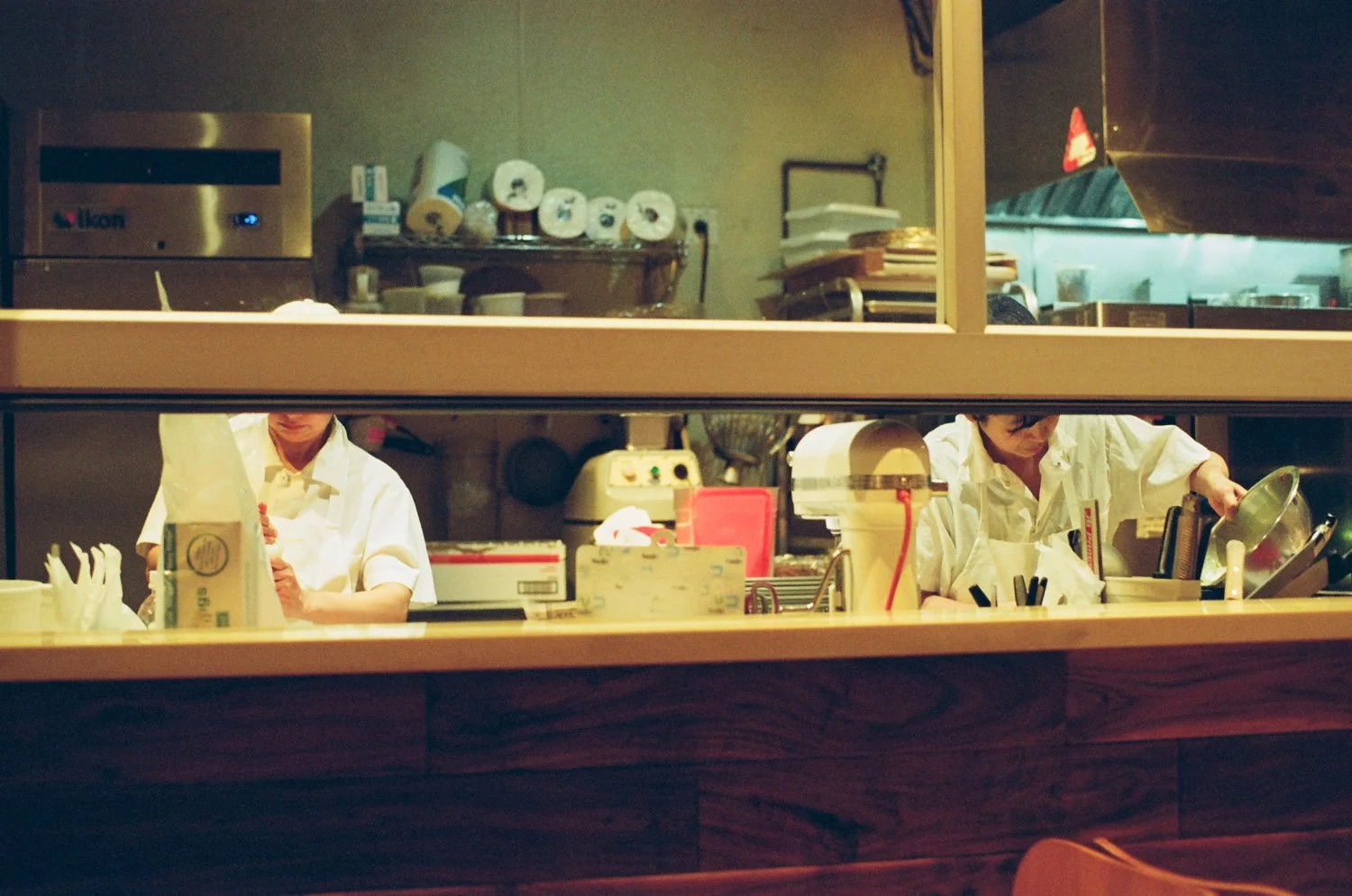 Contax 167mt Roll 3 (lomography 800) (18).jpg