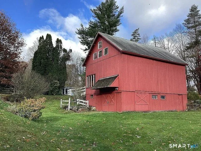 Barn