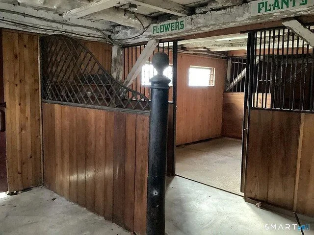 Stalls