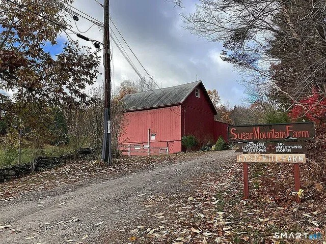 Barn