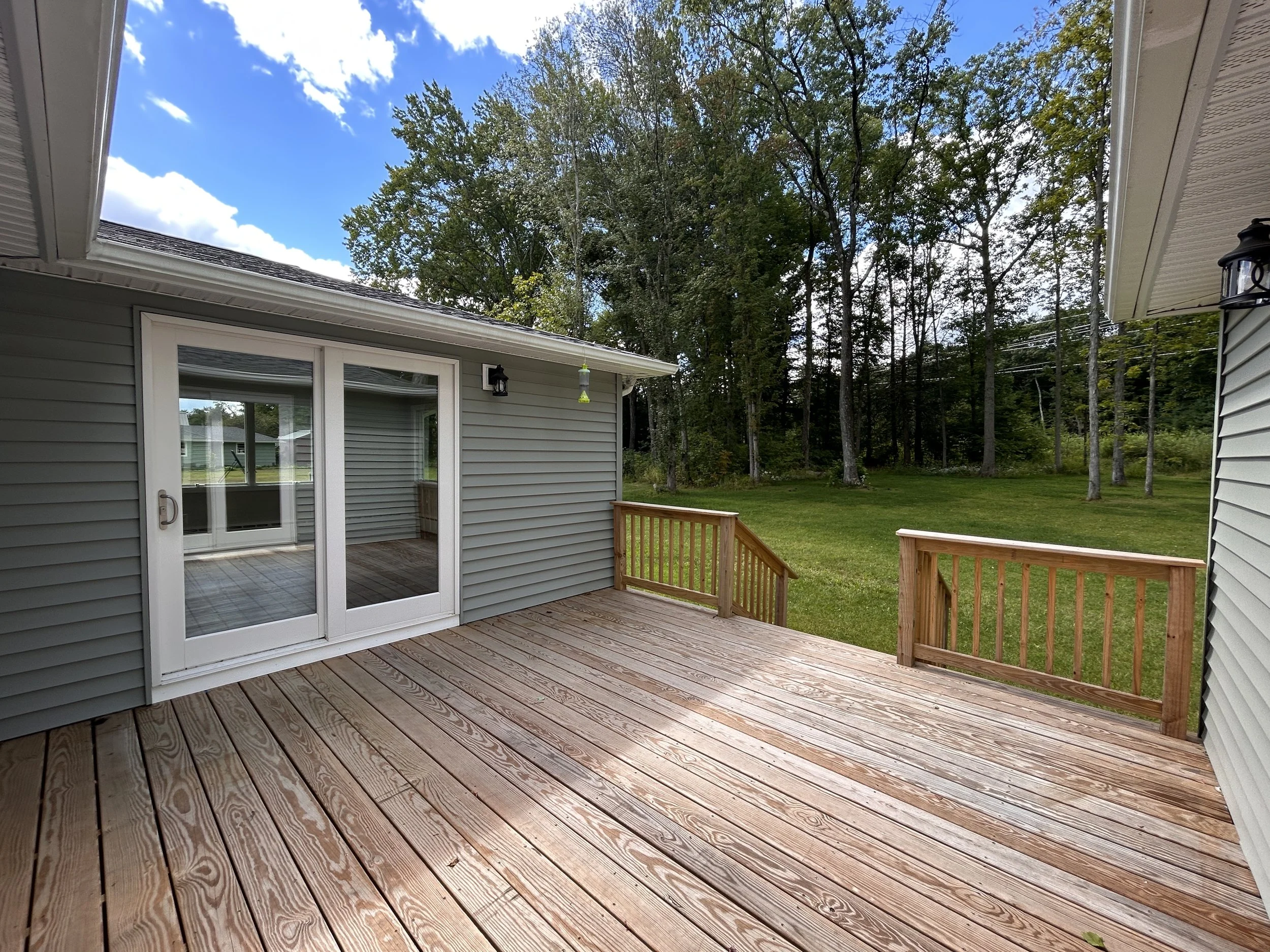 Back deck looking towards Kitchen/Bistro area