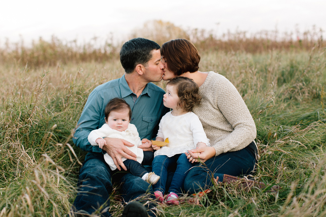 www.allisonhopperstad.com, Fall Family Session, Minnesota Family Photographer, Candid Family Photographs, Lifestyle Family Photographer, Long Lake Regional Park Photography, Family of Four