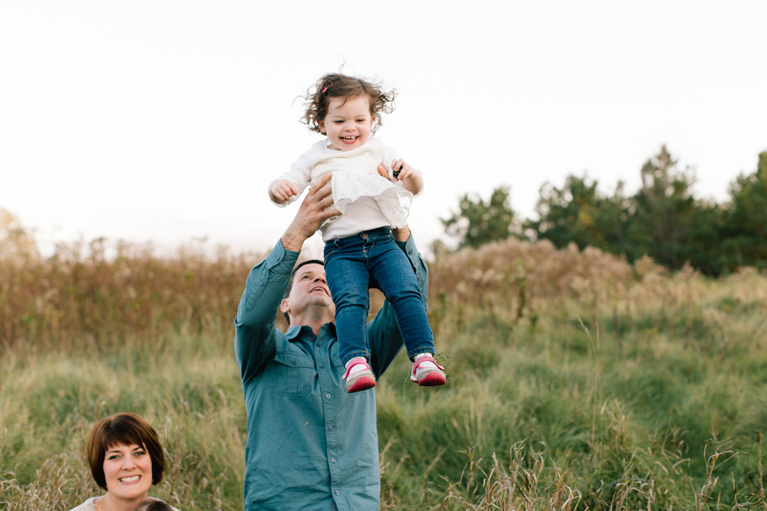 www.allisonhopperstad.com, Fall Family Session, Minnesota Family Photographer, Candid Family Photographs, Lifestyle Family Photographer, Long Lake Regional Park Photography, Family of Four