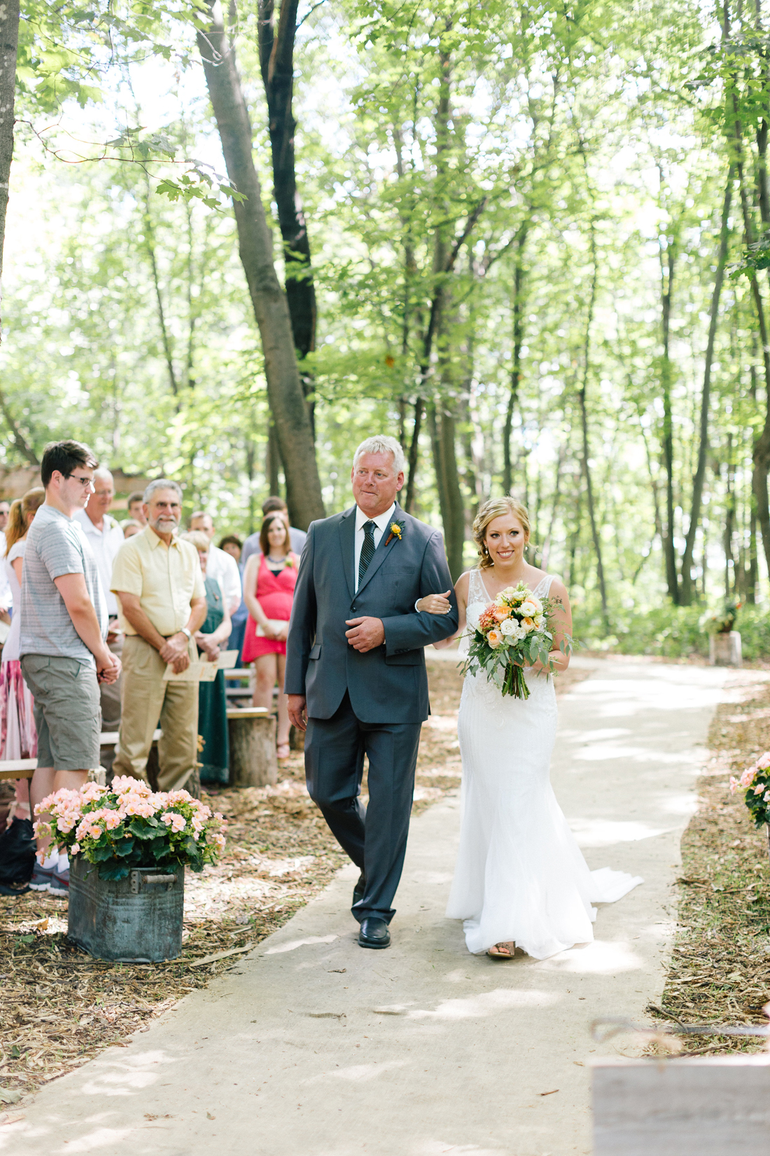 www.allisonhopperstad.com, Minnesota Wedding Photographer, Barn Wedding, Apple Orchard Wedding, Minnesota Harvest Apple Orchard, Summer Wedding, Outdoor Wedding, Wedding in the woods