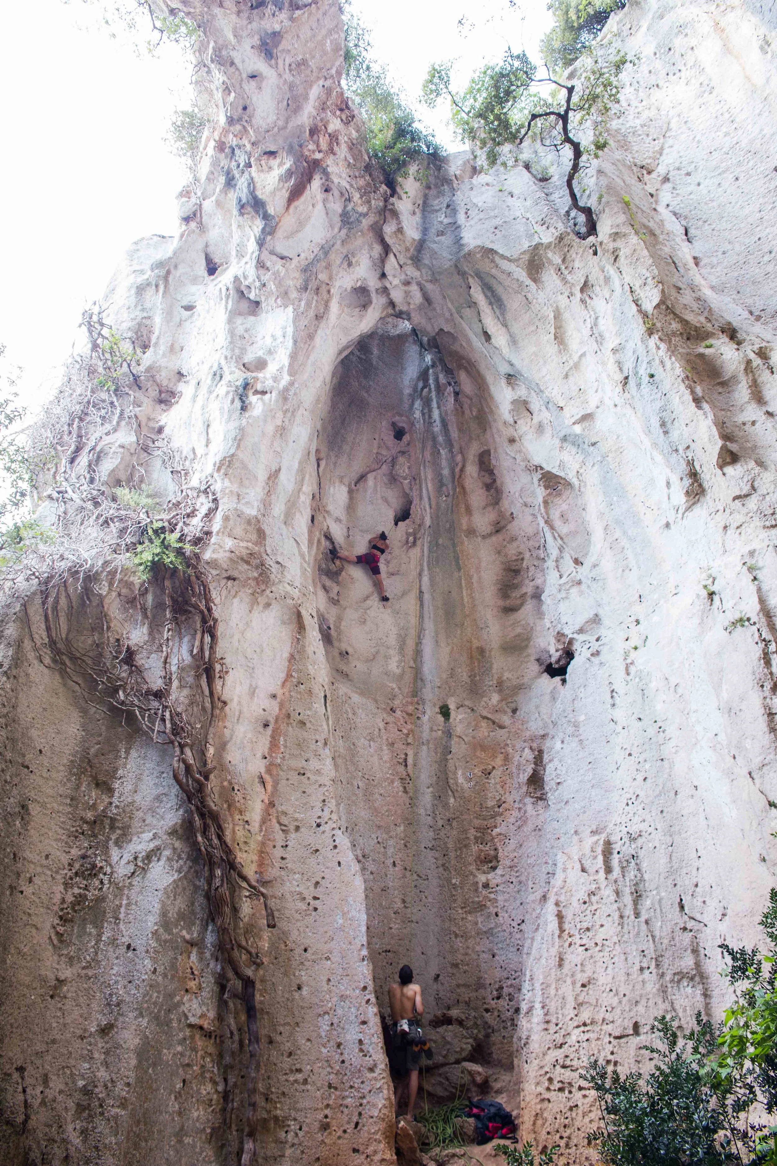 Thats me working on Bomolo a 6b in the grotto dell'edera, stunning route!