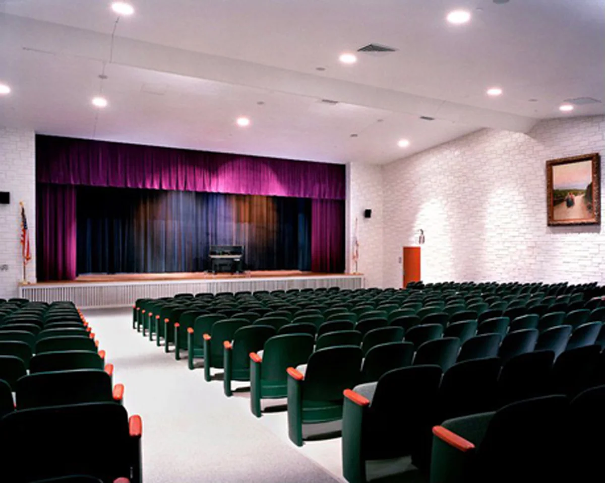 Hopedale Jr./Sr. High School Hopedale, Massachusetts 150,000sf Interior Designer: Polly Dithmer Architect of Record: The Office of Michael Rosenfeld, Inc.