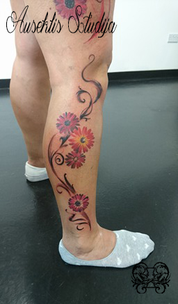 Evo flowers and linework leg.jpg