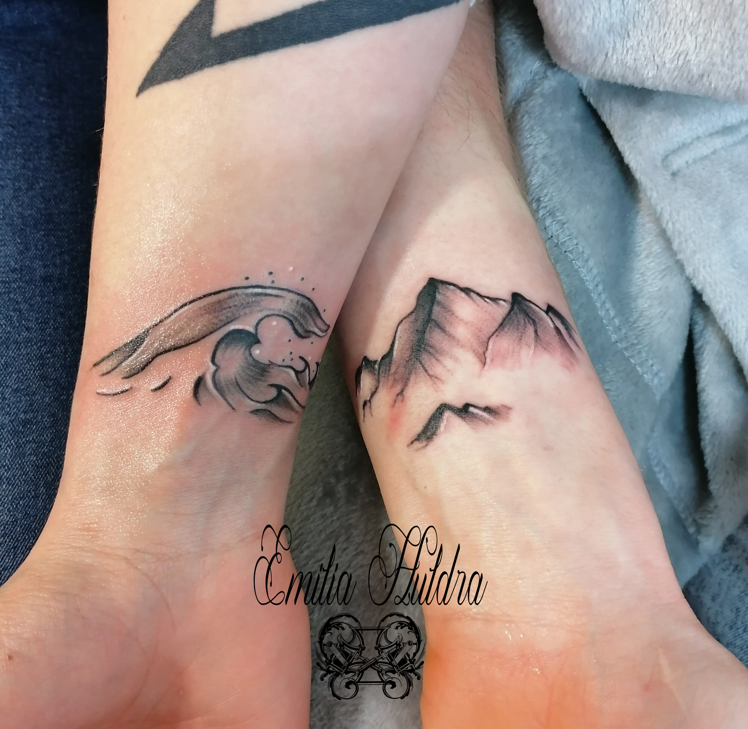 Emila - wave and mountain - couple tattoo - edited .jpg
