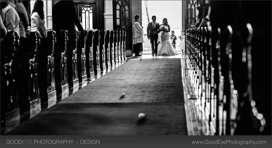 Five Wounds Church & Morgan Hill Community Center Wedding Photos - Diana and Hector - photos by Bay Area wedding photographer Chris Schmauch www.GoodEyePhotography.com