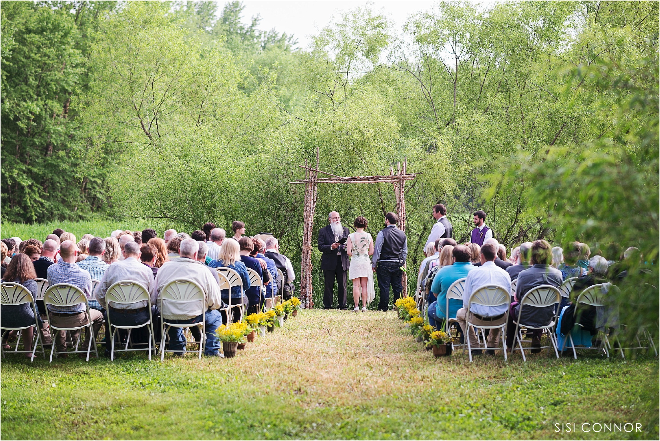 Southern Iowa Countryside Farm Wedding