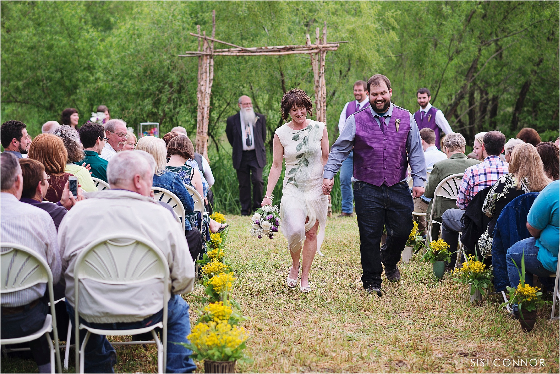 Southern Iowa Countryside Farm Wedding