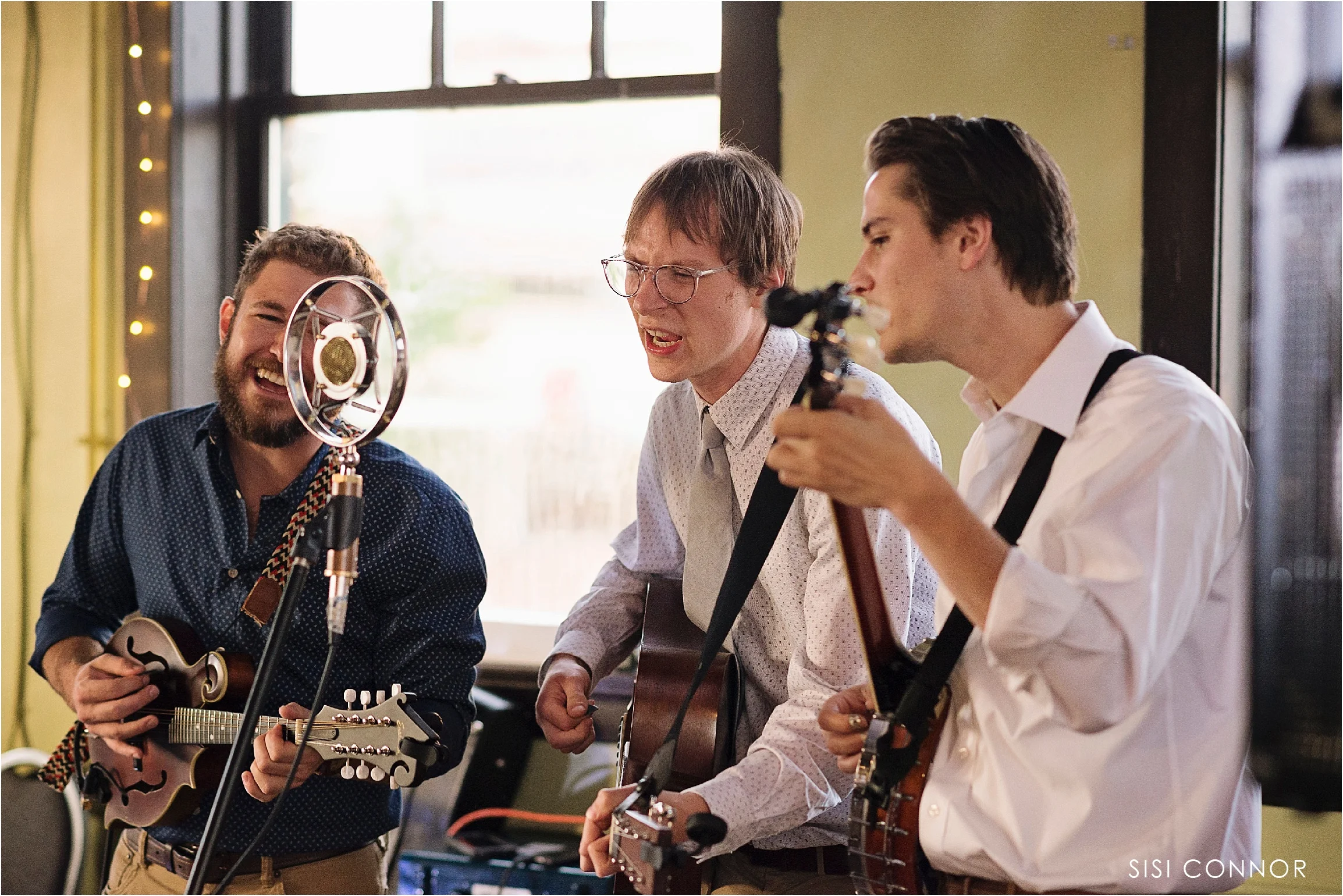 Old Freight House Dubuque wedding reception