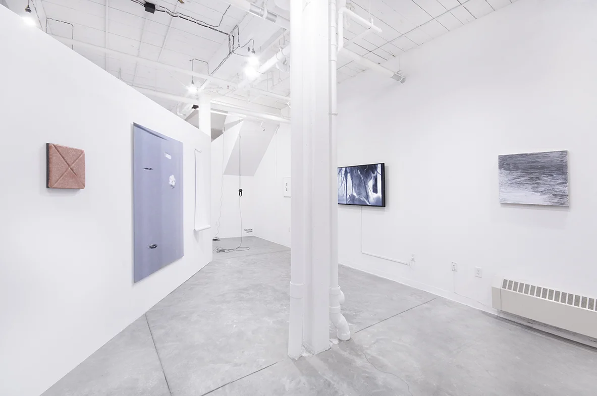 From Left: HOLDING HIS FACE BETWEEN HER HANDS, SHE MAKES A SOUND by Davina Semo, beyond the decapitated 34-1 by Jason Loebs, beyond the decapitated by Jason Loebs, the room by Sarah Kurten, Fatebe Opens Doos by Ebecho Muslimova, Talking Head by Michel Auder, Chance Operation by Dawn Kasper