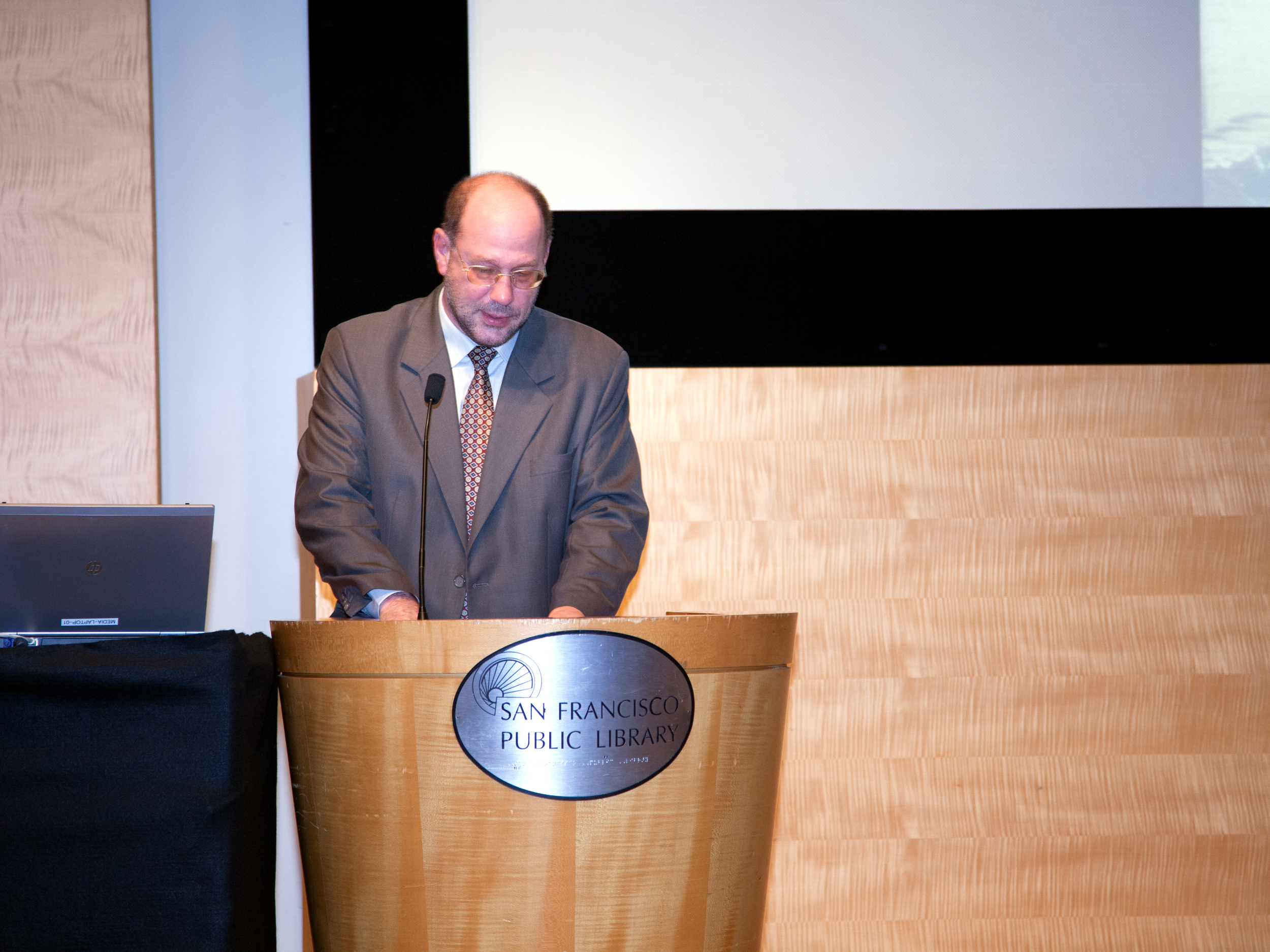 141112_JResEvent_024.jpg
