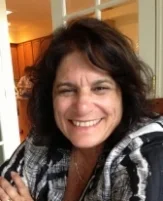 OUTSTANDING VOLUNTEER ACHIEVEMENT AWARD - DENA GARDI