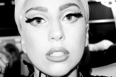In-Paris-Terry-Richardson-lady-gaga-32334531-400-267.jpg