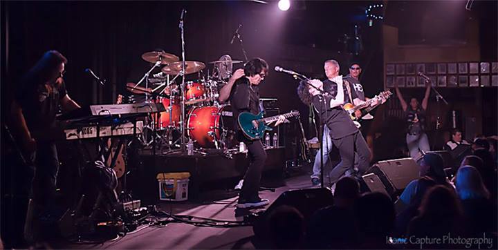 unionofsaints_onstage_02.jpg