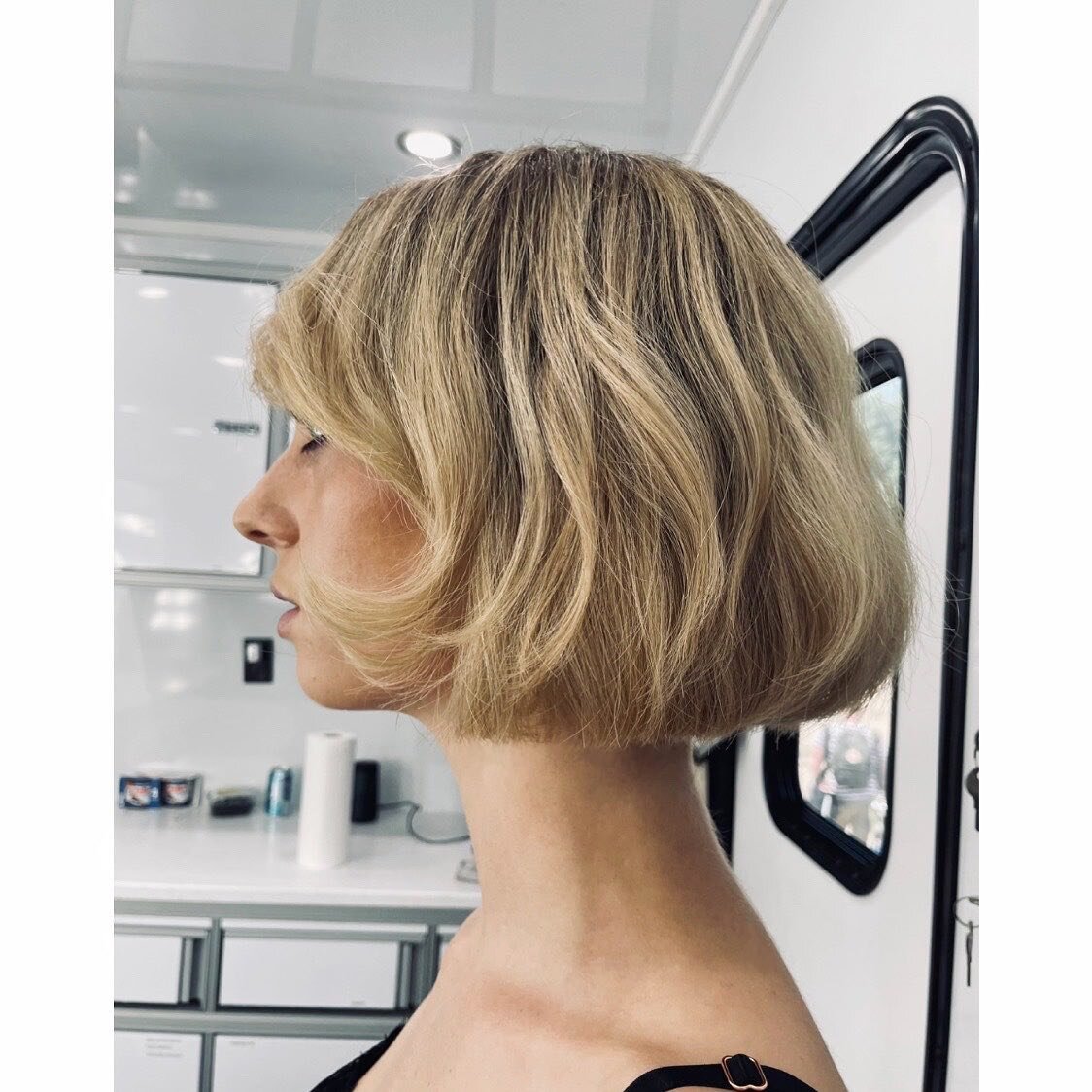 &bull; Maya &bull;

@maya_hawke @jennkaytin @dorevengemovie @navarrecreations 

#mayahawke #dorevenge #blondebob #champagneblonde #rootedblonde #classicbob #humanhair #lacewig #kevinmurphy #redkenshadeseq #wigspecialists #hairdeparment #ballardhairde