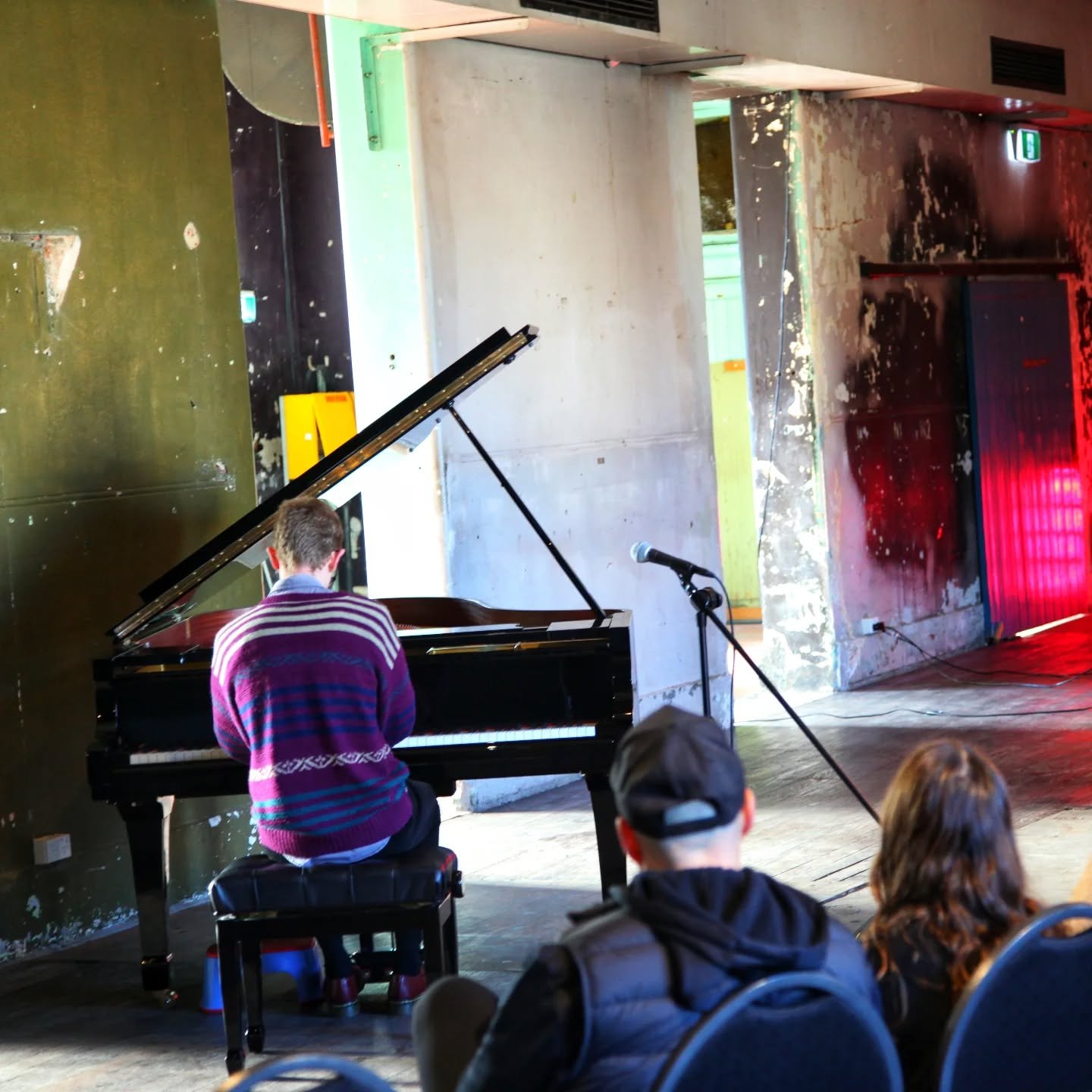 Our student concert is this Sunday evening! We can't wait to see what you've all been working on this semester. If you're unsure of any details, don't hesitate to get in contact with us via email. Looking forward to seeing everyone at Abbotsford Conv
