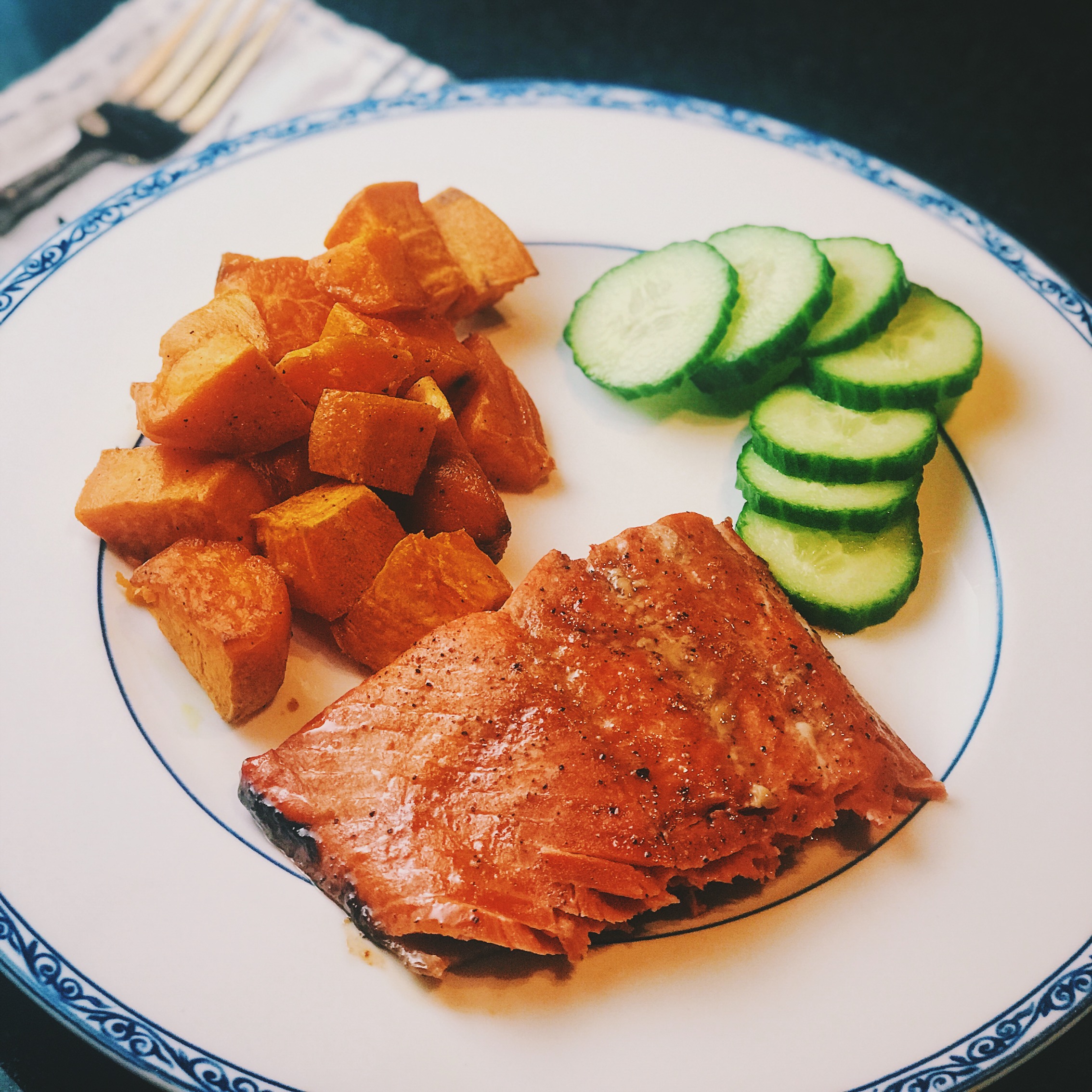 healthy eating during pregnancy salmon omega 3s cucumbers sweet potato