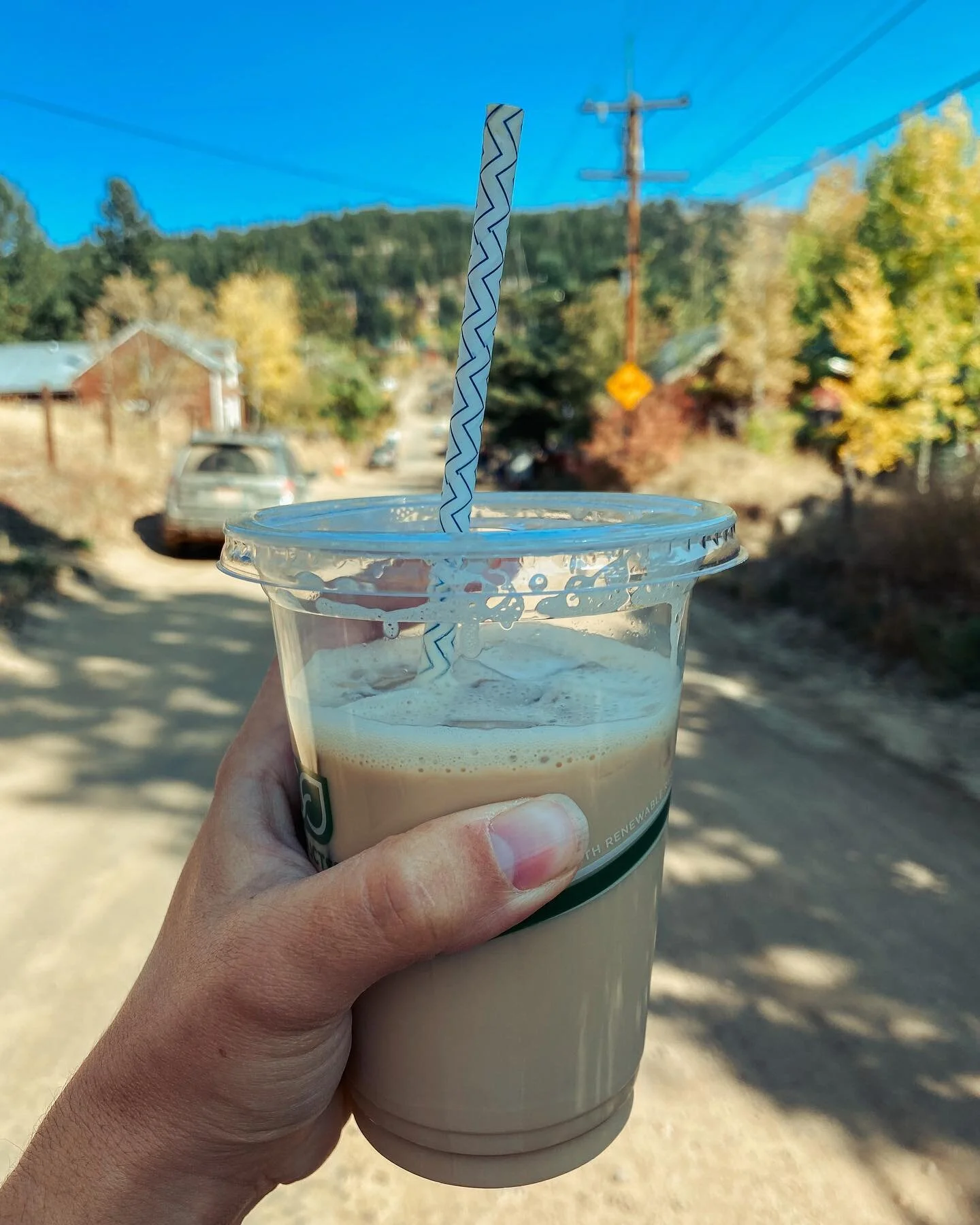What&rsquo;s your go to Monday beverage? My caffeinated beverage gets me hyped for the week. I&rsquo;m sure by now you&rsquo;ve seen my obsession with the pumpkin cream cold brew from @starbucks. Butttt I like to change it up. This morning I&rsquo;m 