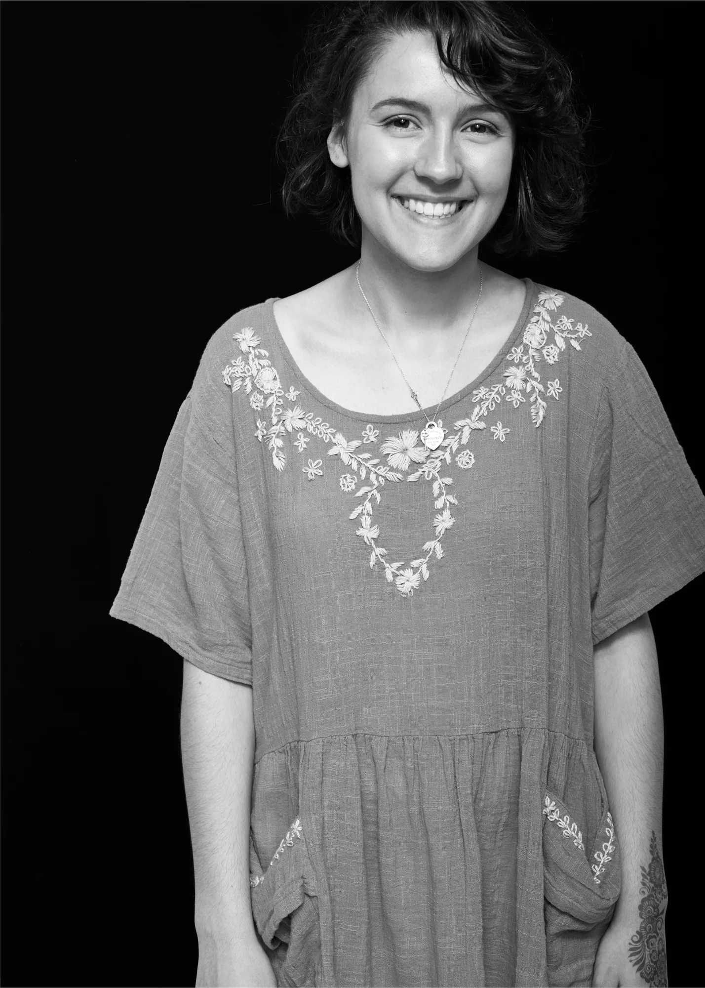 ALYSHA JAKOBI ASSISTANT
