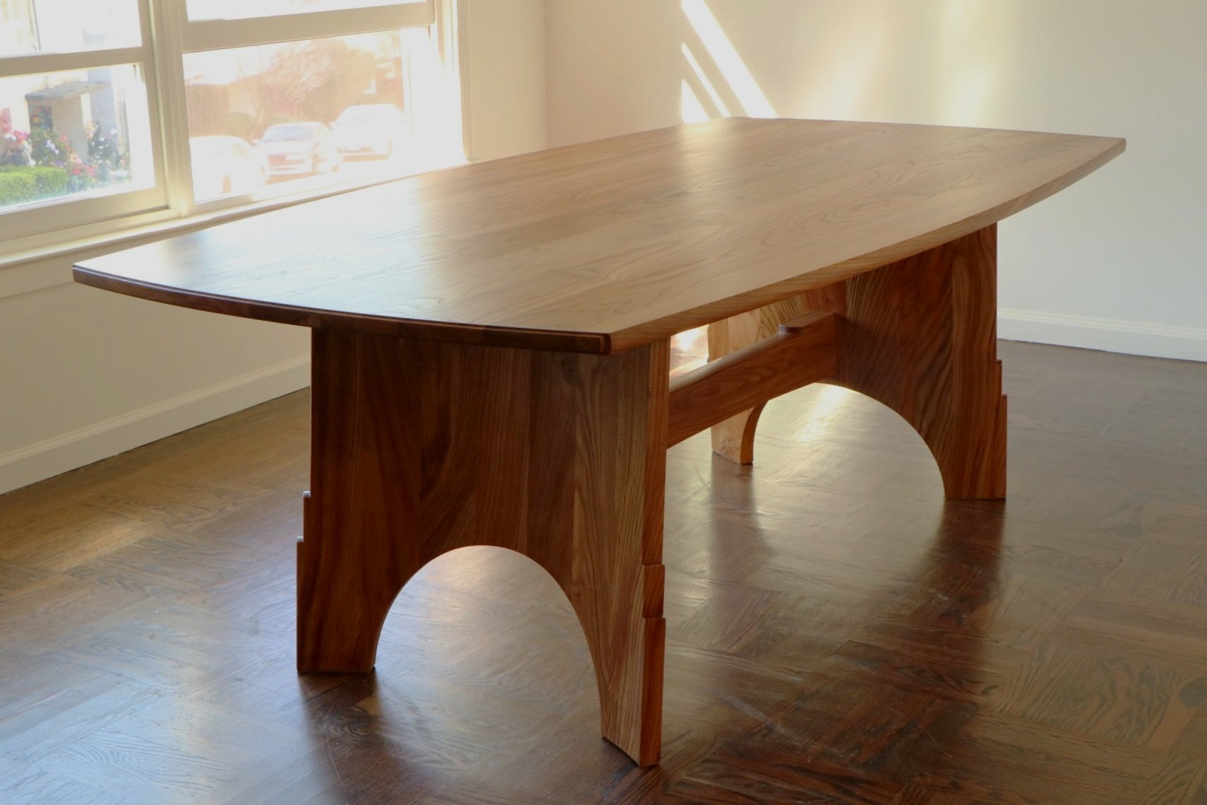 Decotrope table