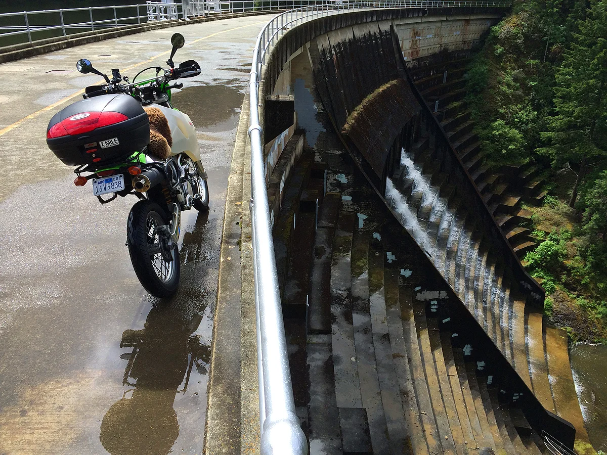 The dam at Alpine Lake. The tires handled the wet conditions well.