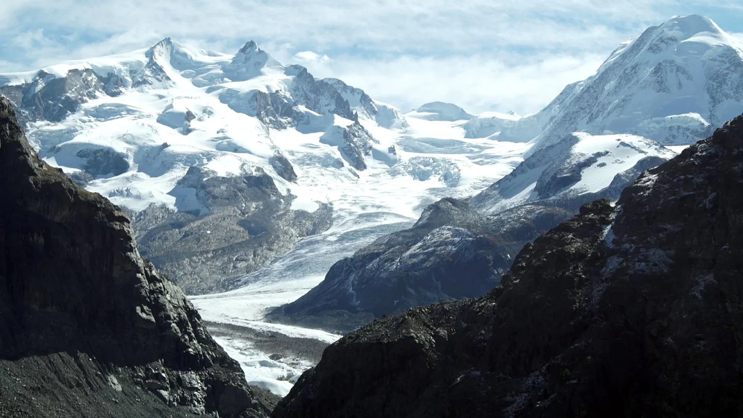 Mountains, Valley and Chalets: Our Zermatt Visit