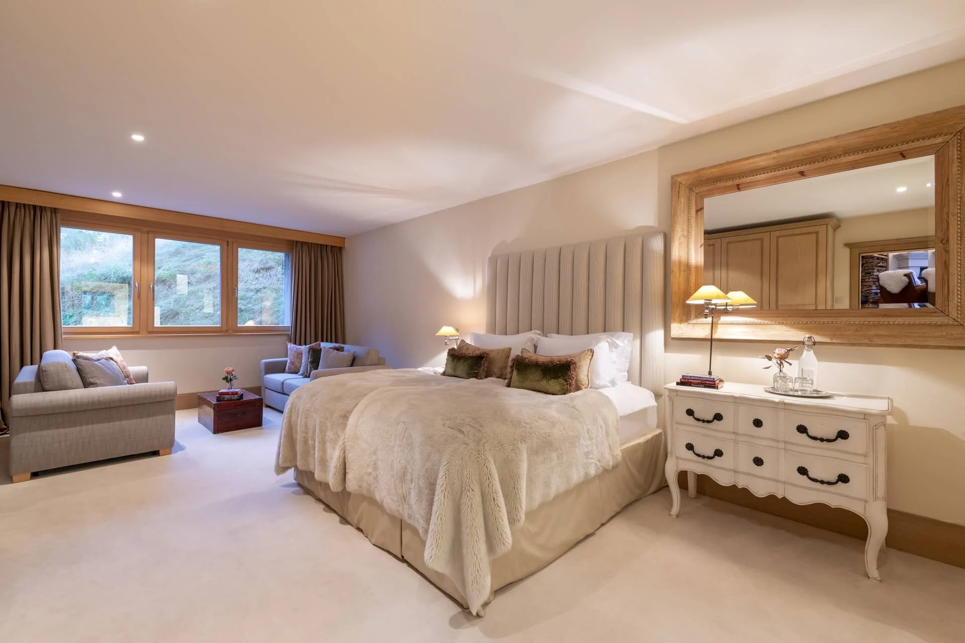 chalet-grace-bedroom-1.jpg