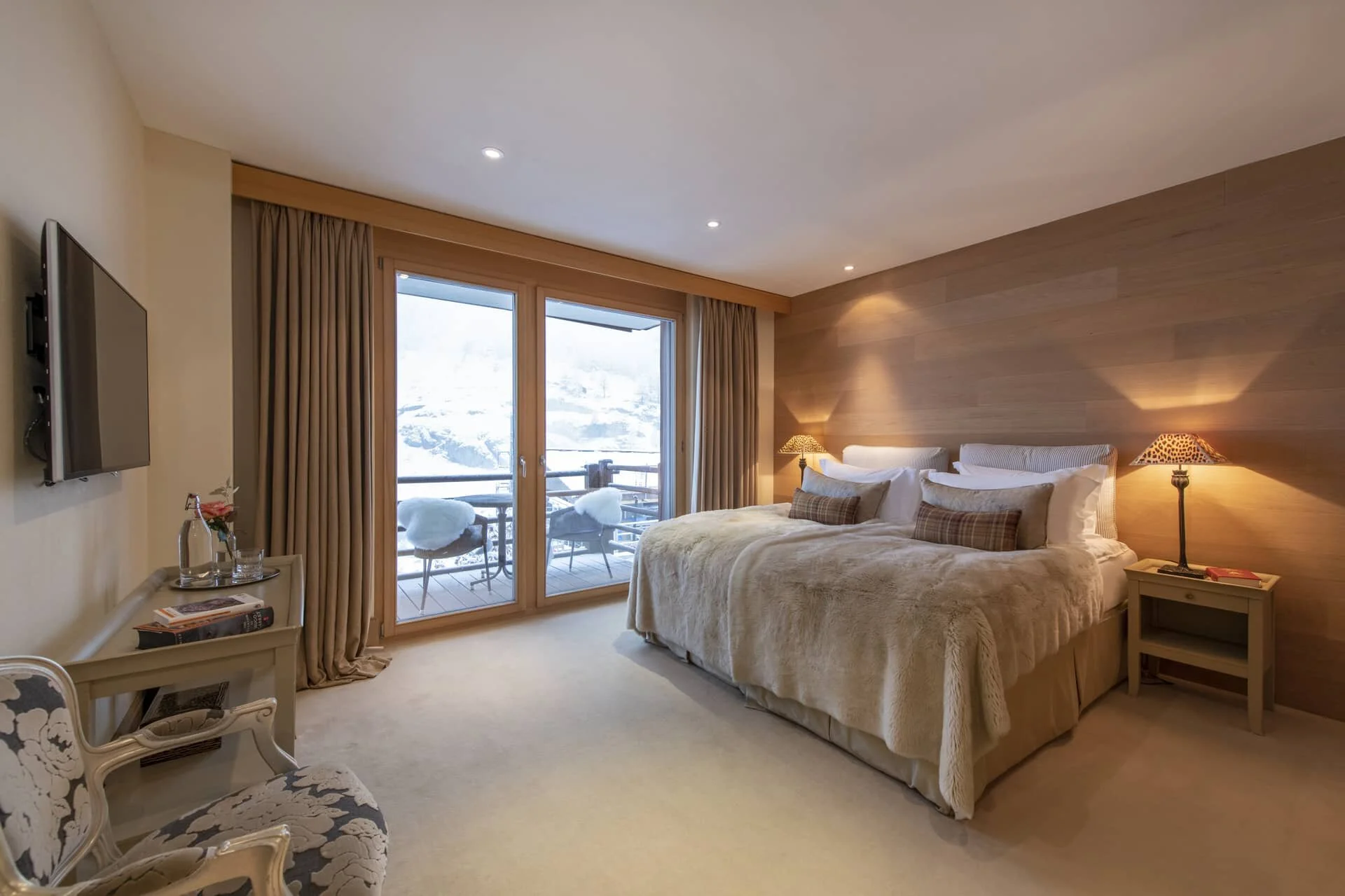 chalet-grace-bedroom-3.jpg