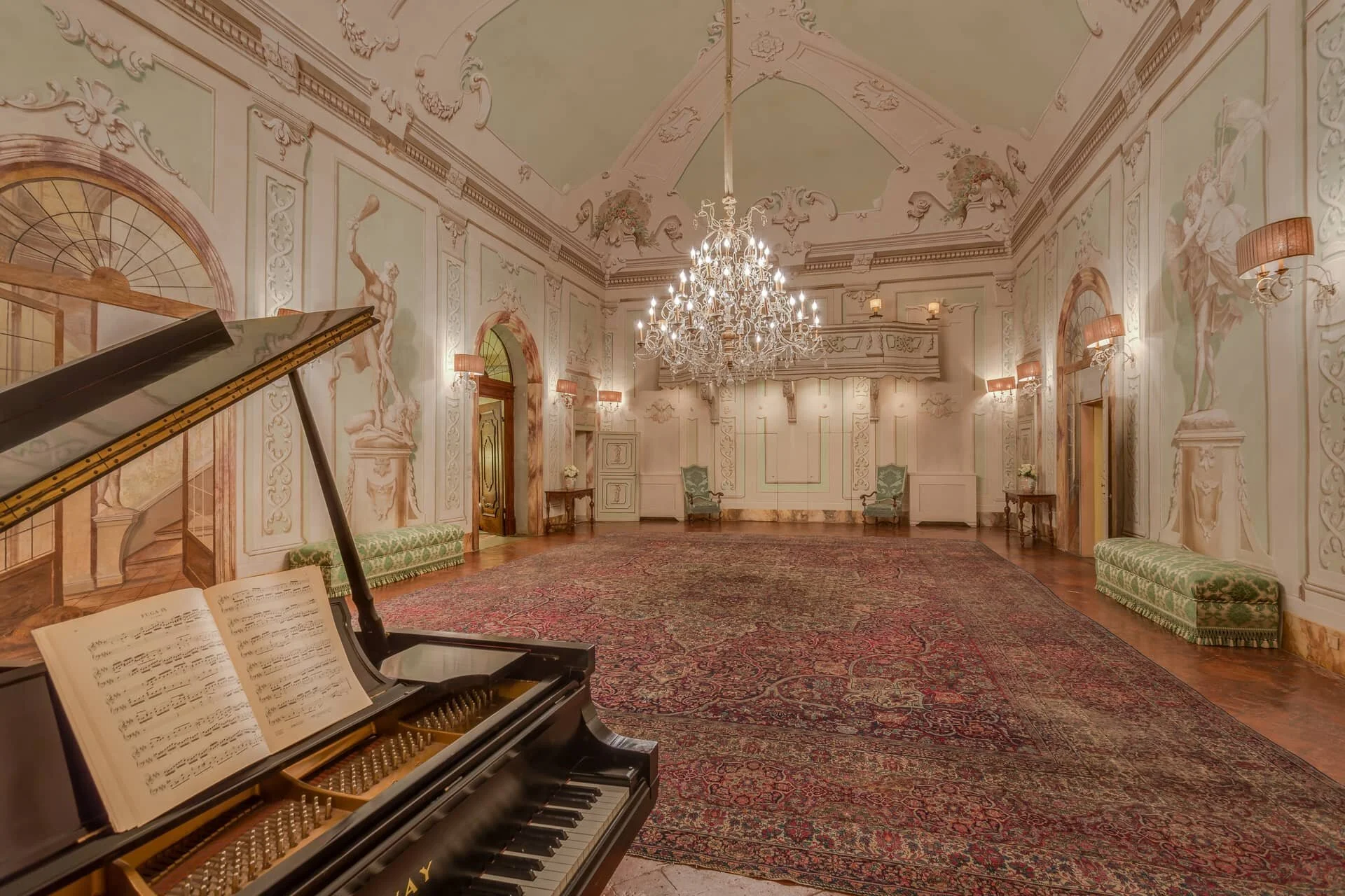 villa_le_rose_ballroom.jpg