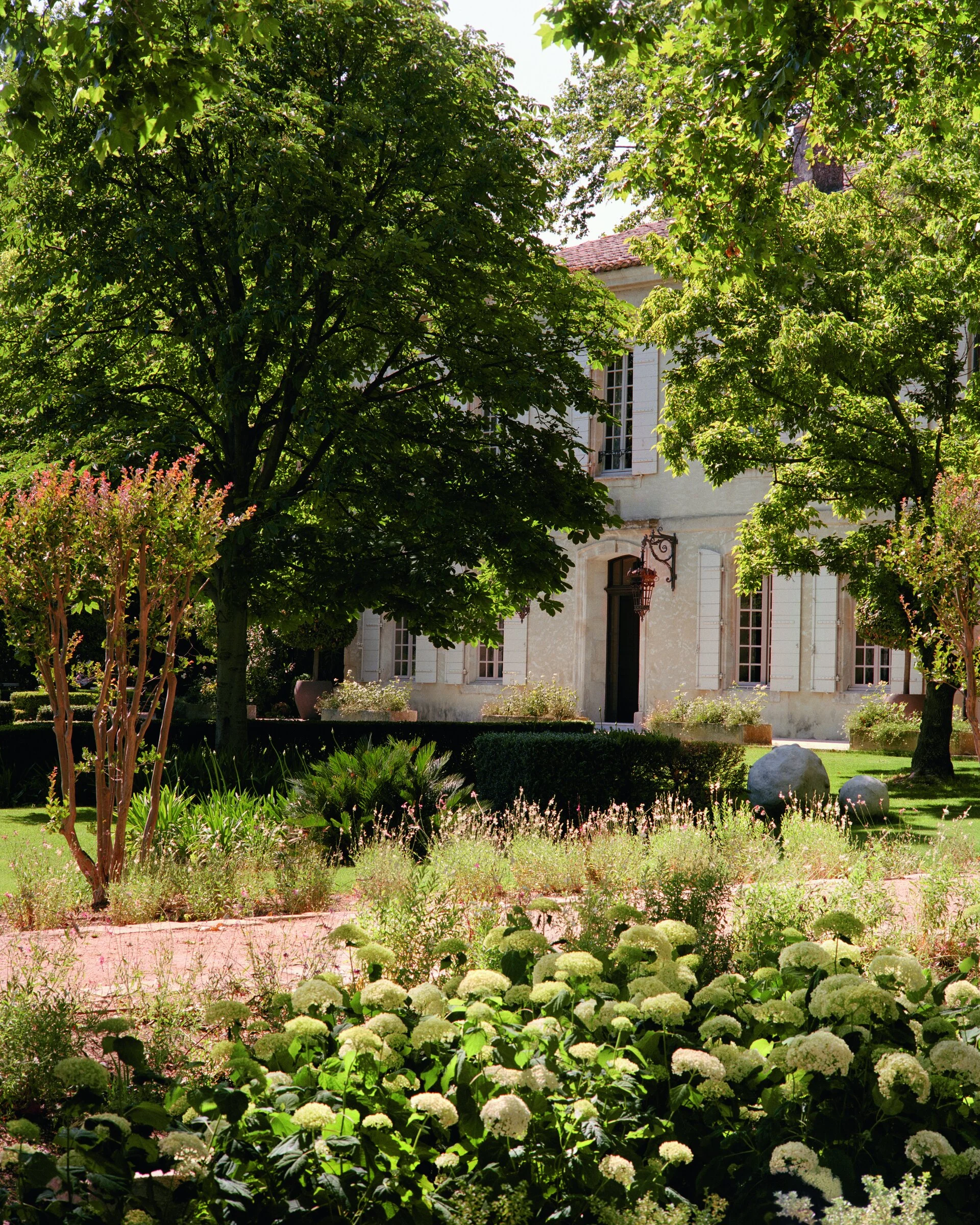 mas-de-chabran-garden-2.jpg