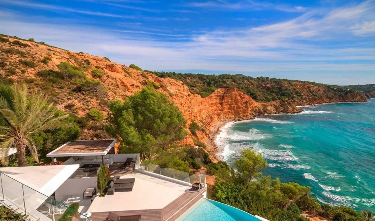villa-infinity-villa-cliffs.jpg