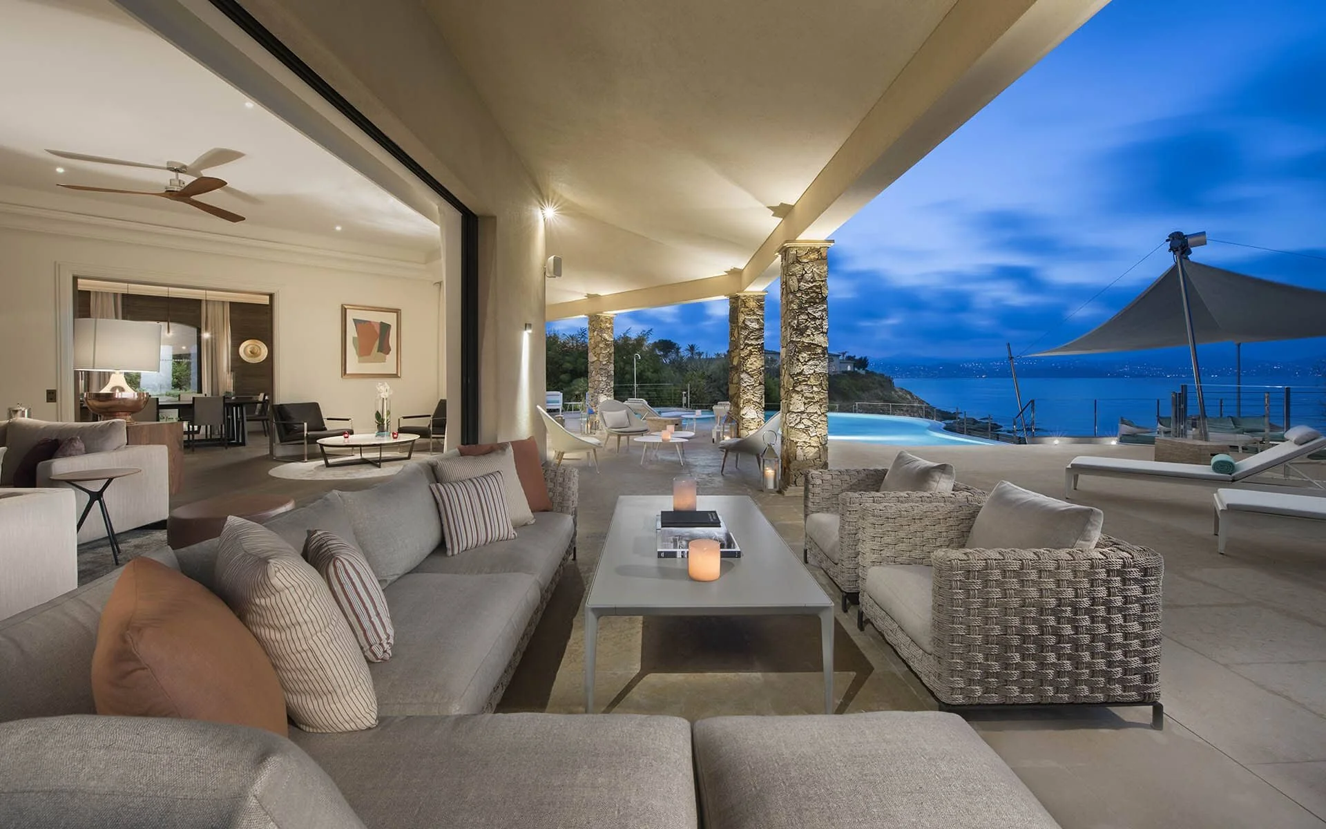 waters-edge-outdoor-lounge.jpg
