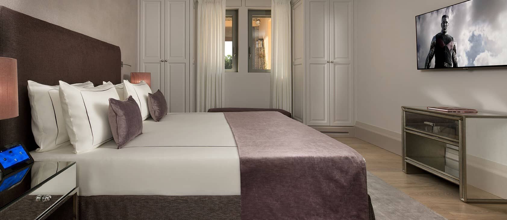 canoub-west-bedroom-3.jpg