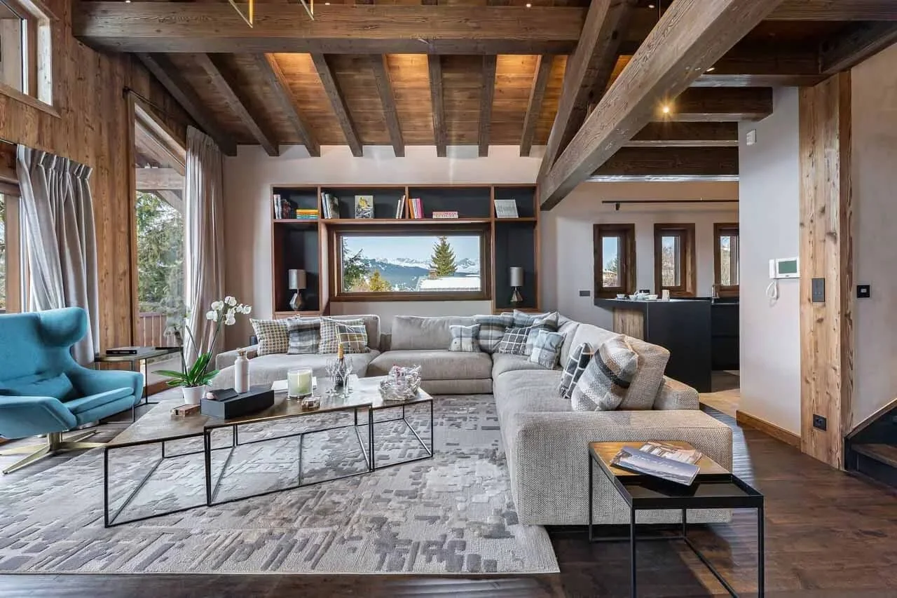 chalet-divinity-lounge-2.jpg