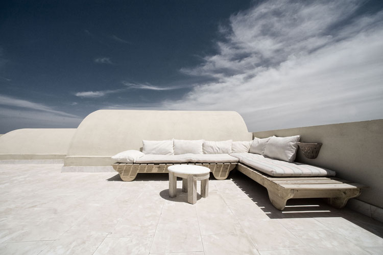 dyd-vila-isis-roof-terrace-1.jpg