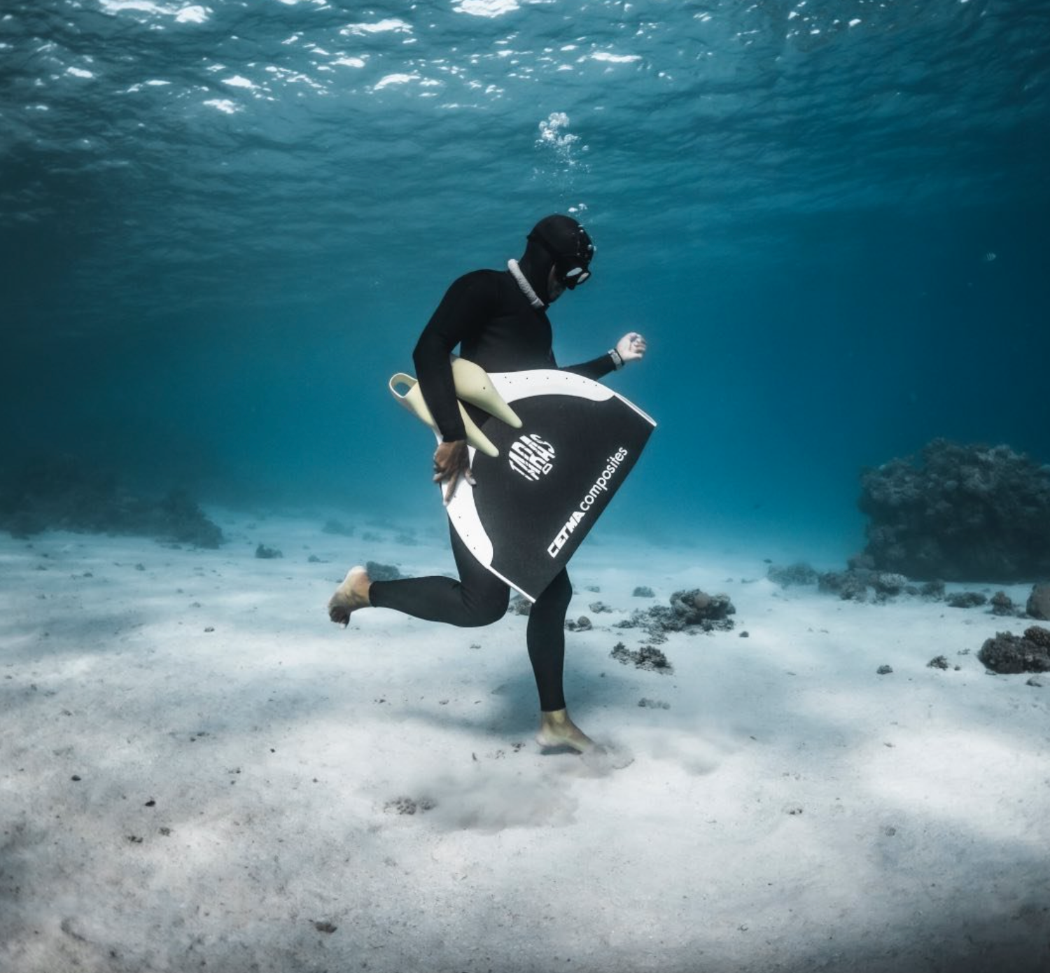 FREEFALL INTO PLEASURE : an intimate chat with Gary McGrath