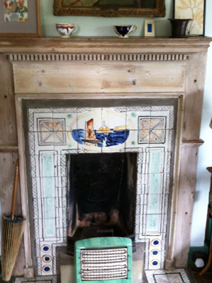 Fireplace in bedroom painted by Vanessa Bell