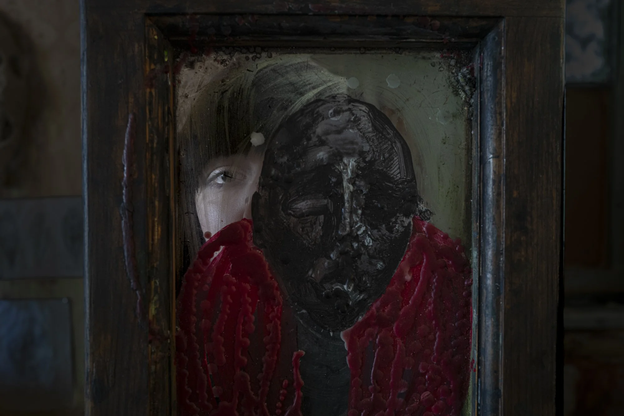  Dina Chmuzh, artist and poet. Kharkiv, Ukraine, 2026 