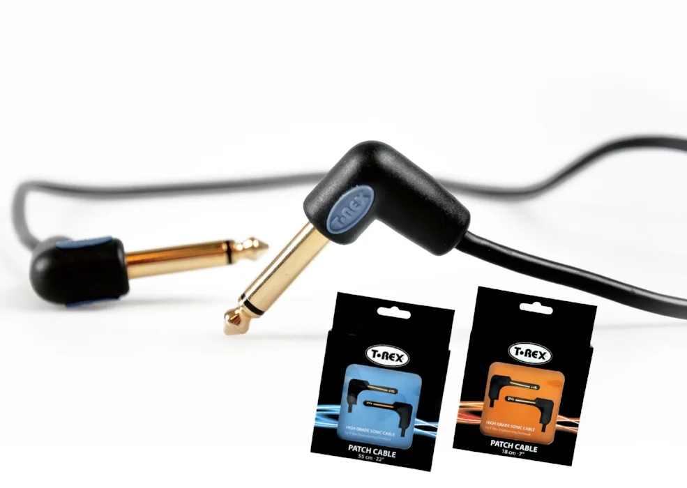 T-Rex Patch Cable • Size: 18 cm / 7.09 in • Gold-plated plugs • Oxygen-free copper cable • Extra shield to eliminate nois