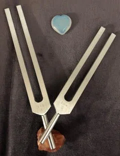 Unweighted-tuning-forks.jpg