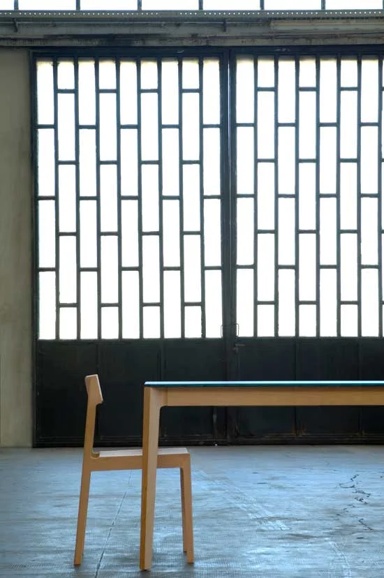 Drive-Tavolo-e-Clip-chair.jpg