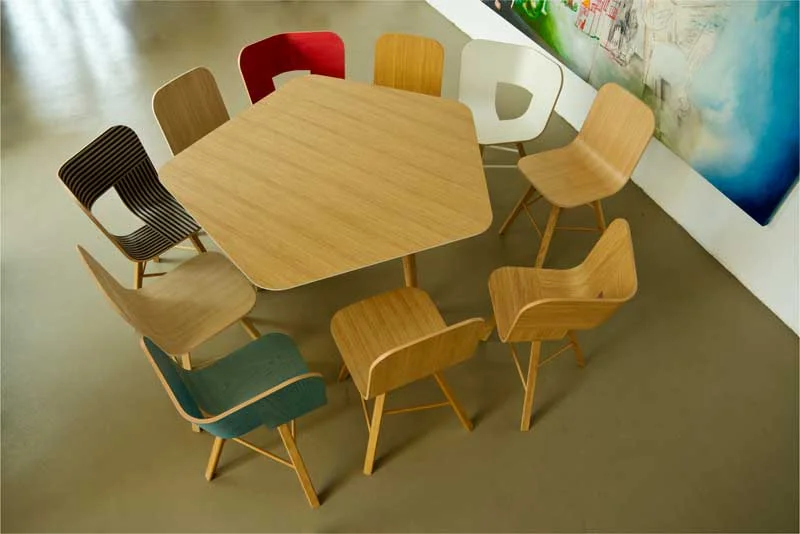 tablechairs.jpg