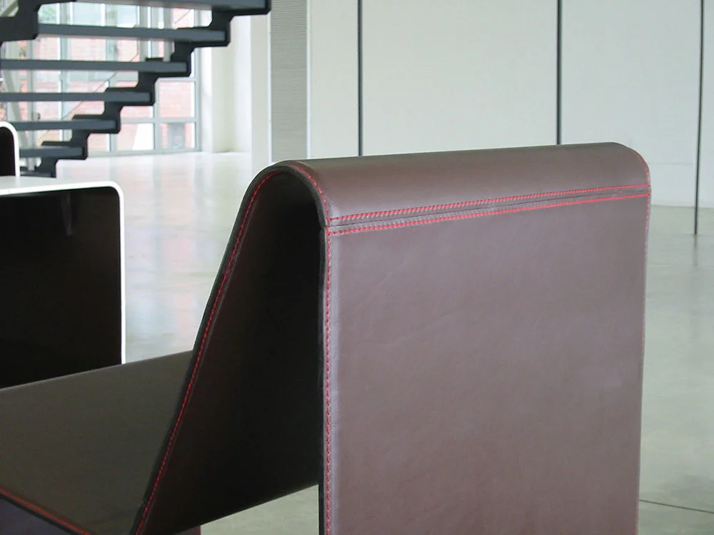 aspetto-leather-detail.jpg