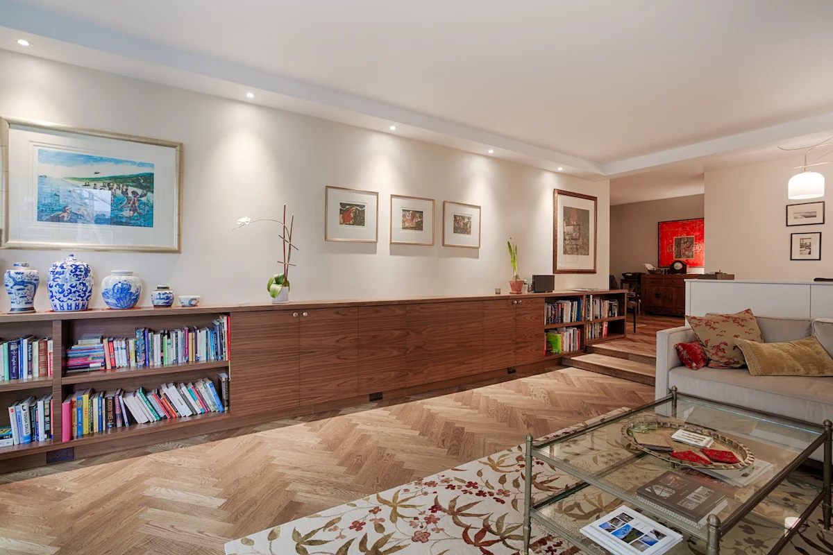 Living Room 01 copy.jpg