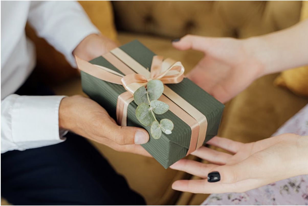 Conscious Gifting: Meaning Beyond Material
