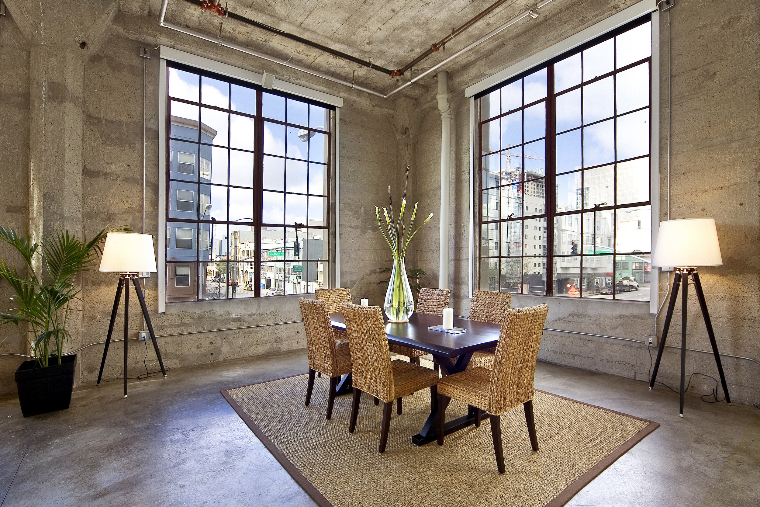 1097 Howard 201 Dining1 B.jpg