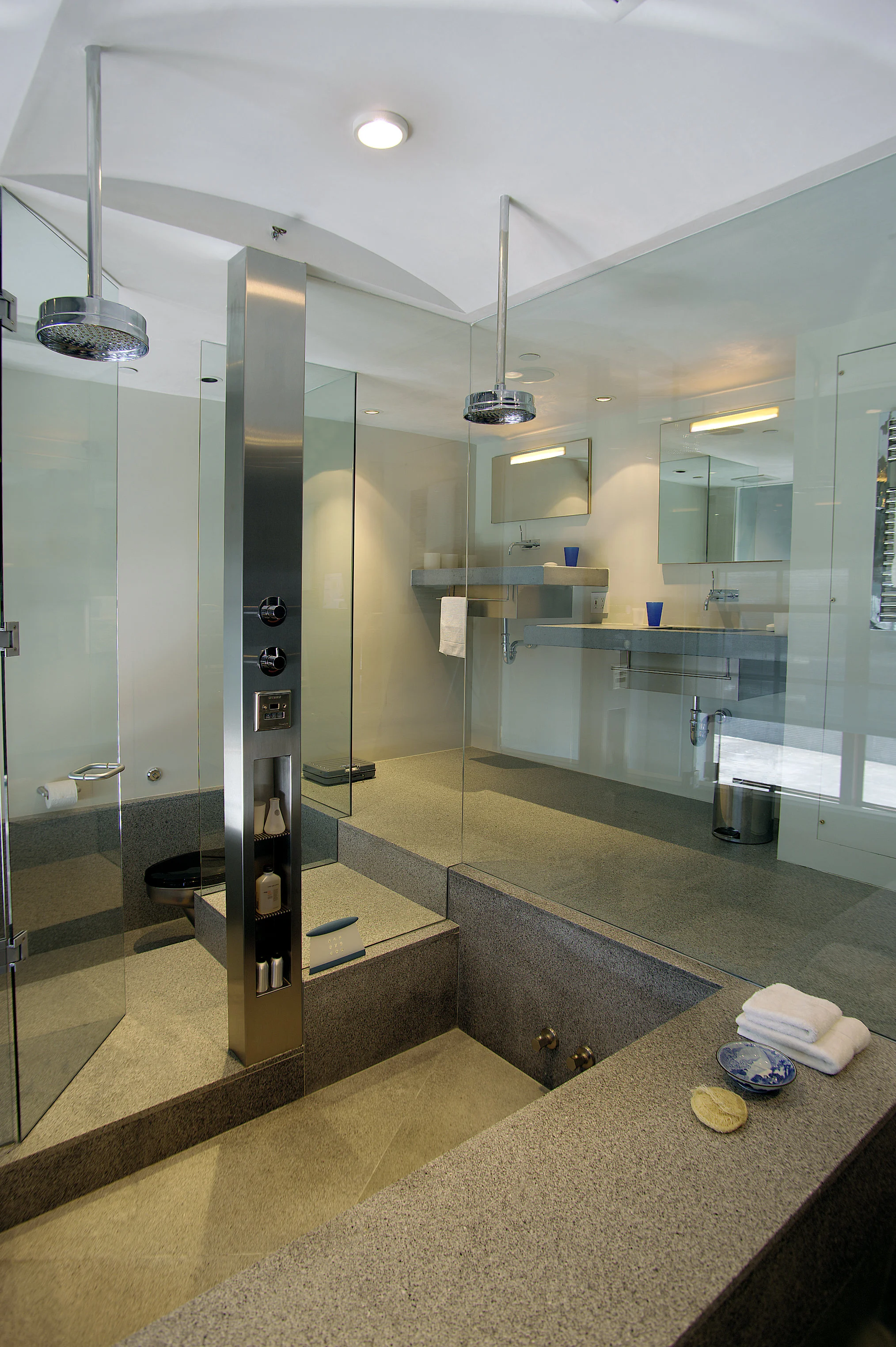 Shower 2.jpg